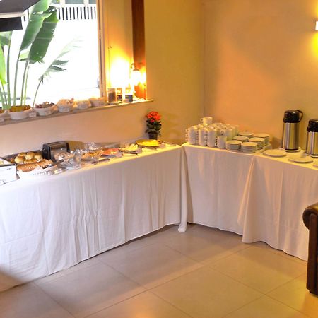 Copacabana Blue Hotel ริโอเดจาเนโร ภายนอก รูปภาพ